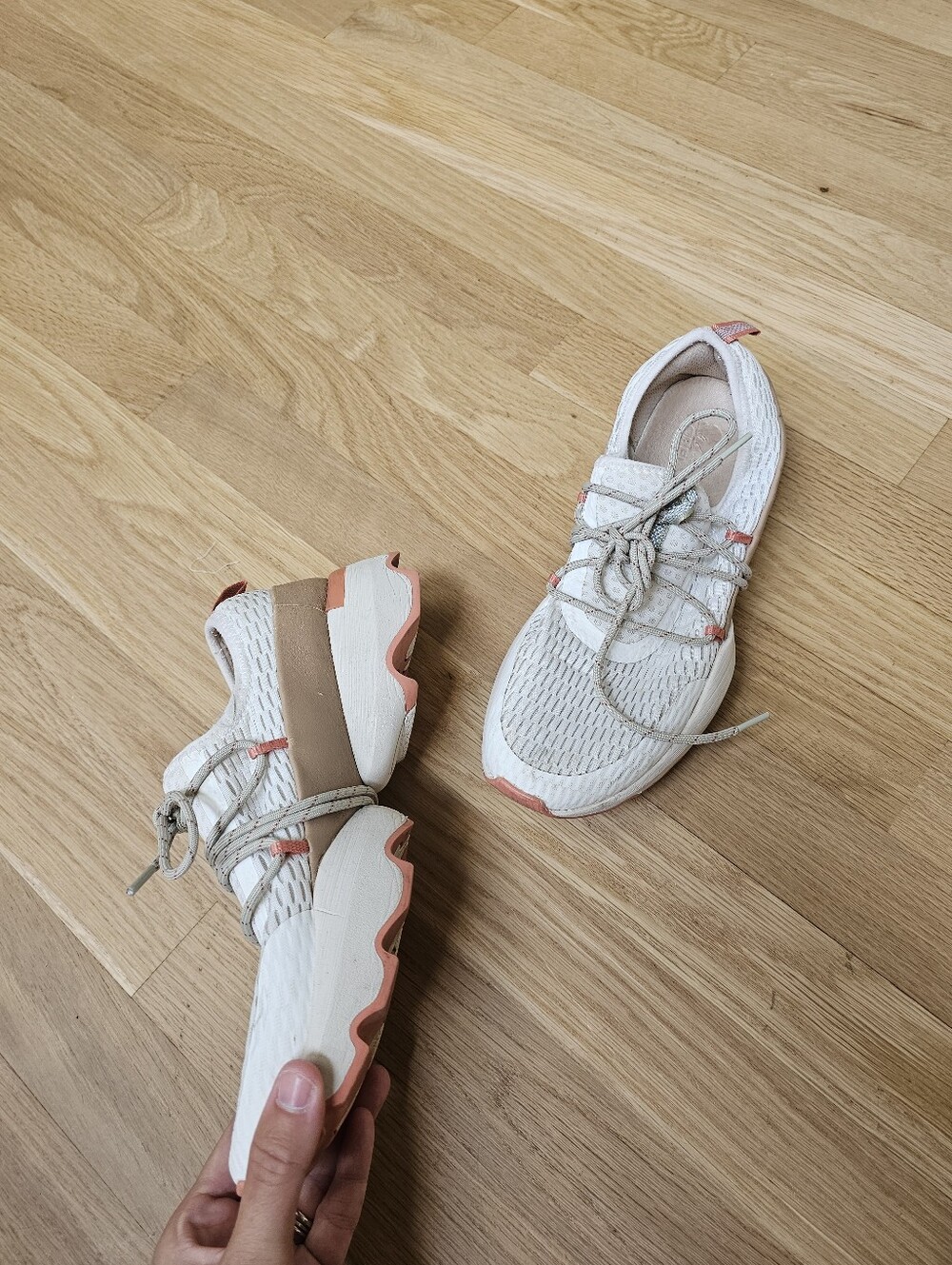 SOREL Kineric Impact Mesb Pink white tan sneakers - Picture 7 of 16